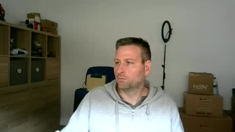 Snapshot of faer_087 chatting on 18, 5, 2026 faer_087 online show from 18, 5, 2026