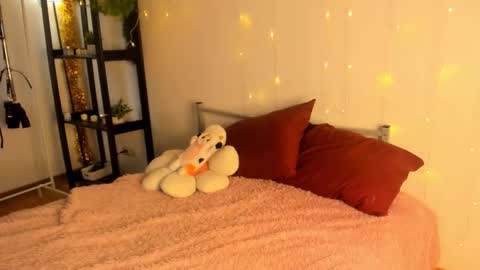 Snapshot of faeriehaze chatting on 10, 2, 2026 Kai online show from 10, 2, 2026