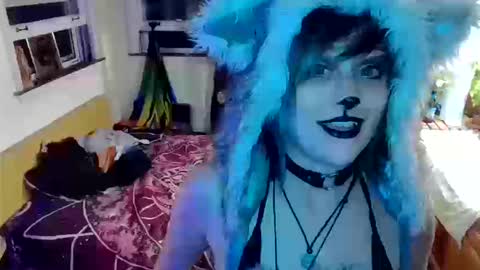 faewildflower online show from 13, 10, 2025