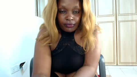 raysa4421 online show from 17, 6, 2026