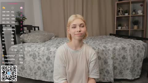 Snapshot of falinegelling chatting on 8, 1, 2025 Emilia online show from 8, 1, 2025