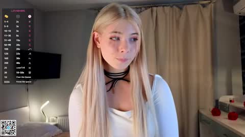 Snapshot of falinegelling chatting on 12, 3, 2025 Emilia online show from 12, 3, 2025