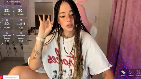 Snapshot of fallenangel_g chatting on 26, 1, 2025 Fallen Angel online show from 26, 1, 2025