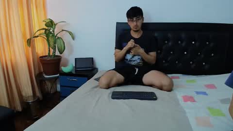 FallGays online show from 3, 3, 2026