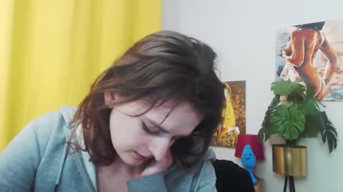 Nadine online show from 4, 12, 2024