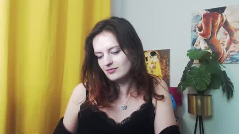 Nadine online show from 10, 12, 2024