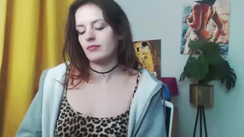 Nadine online show from 10, 1, 2025