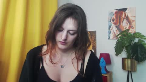 Nadine online show from 22, 1, 2025