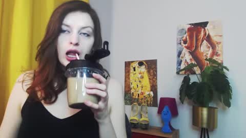 Nadine online show from 5, 2, 2025