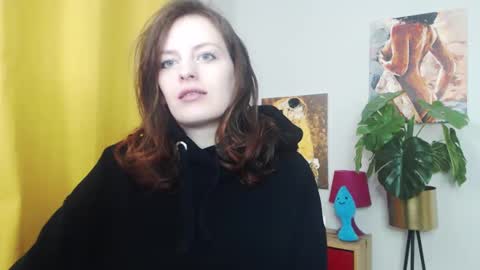 Nadine online show from 17, 2, 2025