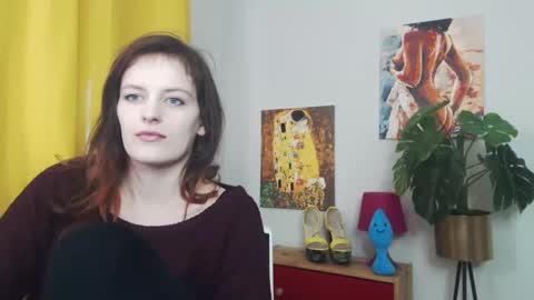 Nadine online show from 7, 3, 2025