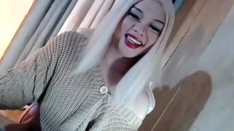 Snapshot of fantasticcock69_daniella chatting on 22, 6, 2026 DANIELLA - DONT FORGET TO GIVE ME A THUMBSU UP online show from 22, 6, 2026