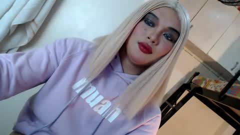 Snapshot of fantasticcock69_daniella chatting on 29, 7, 2026 DANIELLA - DONT FORGET TO GIVE ME A THUMBSU UP online show from 29, 7, 2026