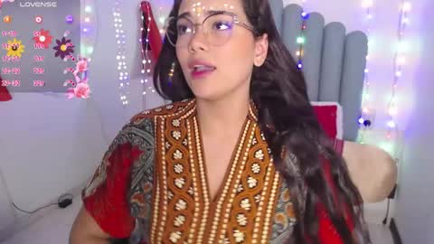Snapshot of farah_samira chatting on 26, 5, 2026 farah online show from 26, 5, 2026
