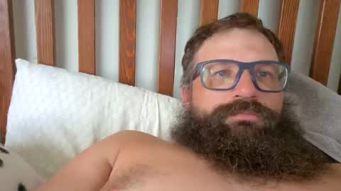 Snapshot of farm2boy chatting on 14, 10, 2025 Farm2boy online show from 14, 10, 2025