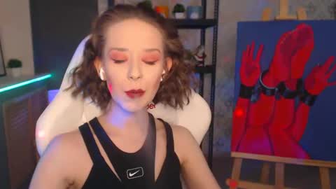 Fascinating   Eyes online show from 4, 1, 2025