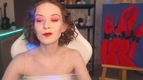 Fascinating   Eyes online show from 8, 11, 2025