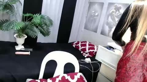 vana online show from 10, 3, 2026