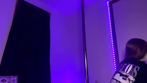 Nat online show from 5, 3, 2025