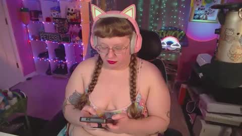 FatVeronica online show from 2, 2, 2026