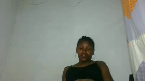 Snapshot of fayence09 chatting on 14, 11, 2025 fayence09 online show from 14, 11, 2025