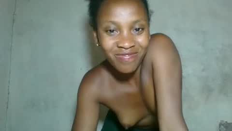 Snapshot of fayence09 chatting on 5, 12, 2025 fayence09 online show from 5, 12, 2025