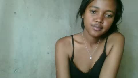 Snapshot of fayence09 chatting on 16, 12, 2025 fayence09 online show from 16, 12, 2025