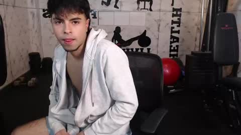 Snapshot of fedeviale chatting on 7, 7, 2026 Fede online show from 7, 7, 2026