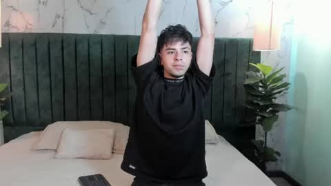 Snapshot of fedeviale chatting on 9, 8, 2026 Fede online show from 9, 8, 2026