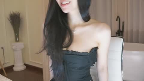 Snapshot of feel_me_00 chatting on 17, 1, 2026 feel_me_00 online show from 17, 1, 2026