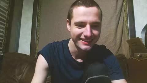 Snapshot of feelingverynaughty chatting on 21, 1, 2025 ask me online show from 21, 1, 2025