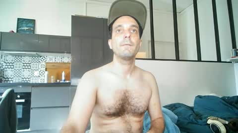 Snapshot of feetamiiin chatting on 1, 6, 2026 m0rty online show from 1, 6, 2026