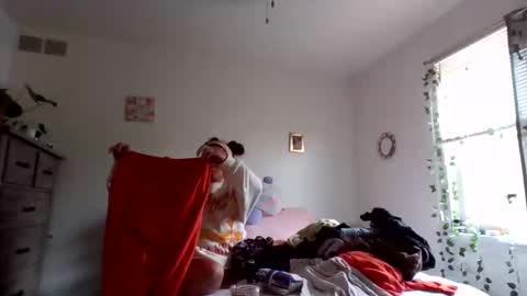 Snapshot of feetnymph chatting on 6, 6, 2026 Soley online show from 6, 6, 2026
