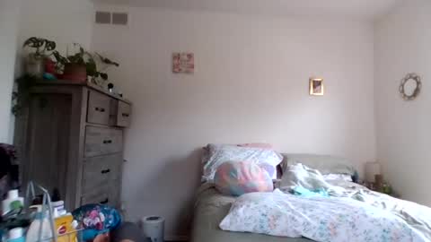 Snapshot of feetnymph chatting on 12, 6, 2026 Soley online show from 12, 6, 2026