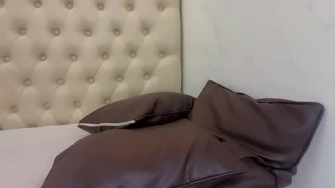 Snapshot of feisty_woman chatting on 18, 1, 2026 Prianka online show from 18, 1, 2026