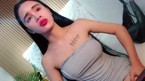 Snapshot of feisty_woman chatting on 8, 5, 2026 Prianka online show from 8, 5, 2026