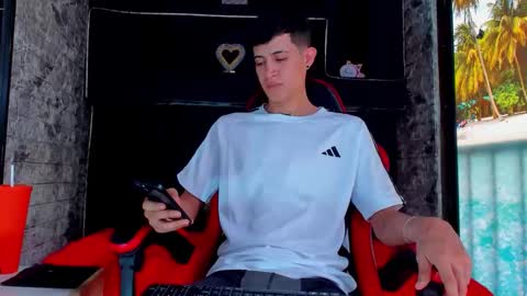 Snapshot of felipe_fiire chatting on 28, 5, 2026 felipe fiire online show from 28, 5, 2026