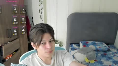 Snapshot of felix_leex chatting on 29, 4, 2026 Felix leex online show from 29, 4, 2026