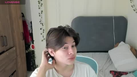 Snapshot of felix_leex chatting on 24, 5, 2026 Felix leex online show from 24, 5, 2026