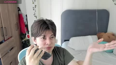 Snapshot of felix_leex chatting on 28, 5, 2026 Felix leex online show from 28, 5, 2026
