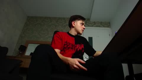 Snapshot of felixstark chatting on 2, 11, 2025 FelixStark online show from 2, 11, 2025