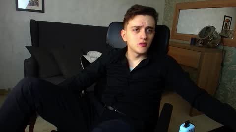 Snapshot of felixstark chatting on 28, 11, 2025 FelixStark online show from 28, 11, 2025