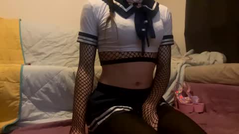 Snapshot of femboyhorse chatting on 2, 12, 2024 Femboyhorse online show from 2, 12, 2024