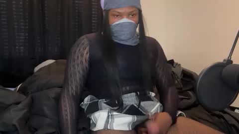 Snapshot of femboytoosie chatting on 27, 1, 2025 femboytoosie online show from 27, 1, 2025