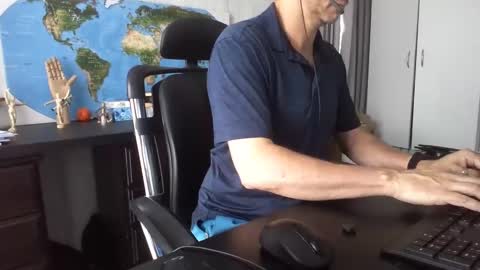 femdomsubby online show from 6, 12, 2024