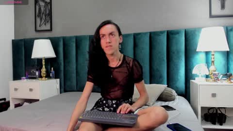 Snapshot of fenix_karoll chatting on 18, 1, 2025 Karol online show from 18, 1, 2025