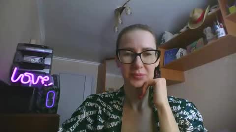 feraliss online show from 11, 2, 2026