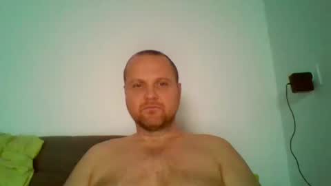 Snapshot of ferkooo111 chatting on 3, 2, 2025 Dorotheo online show from 3, 2, 2025