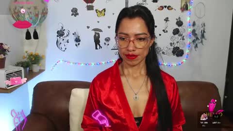 FernandaEloisa online show from 15, 1, 2025
