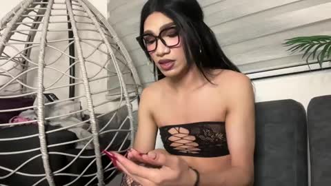 fernanda online show from 25, 3, 2026